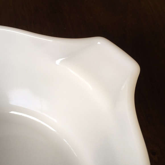 Vintage Pyrex 2.5 Qt. Casserole Dish - Picture 7 of 14